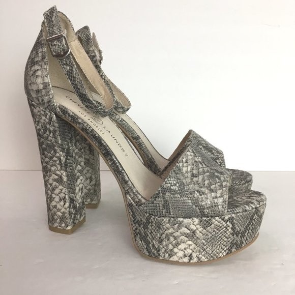 Chinese Laundry Women's Snakeskin Avenue 2 Platform Sandal Block Heels 8.5 NEW - Picture 2 of 16